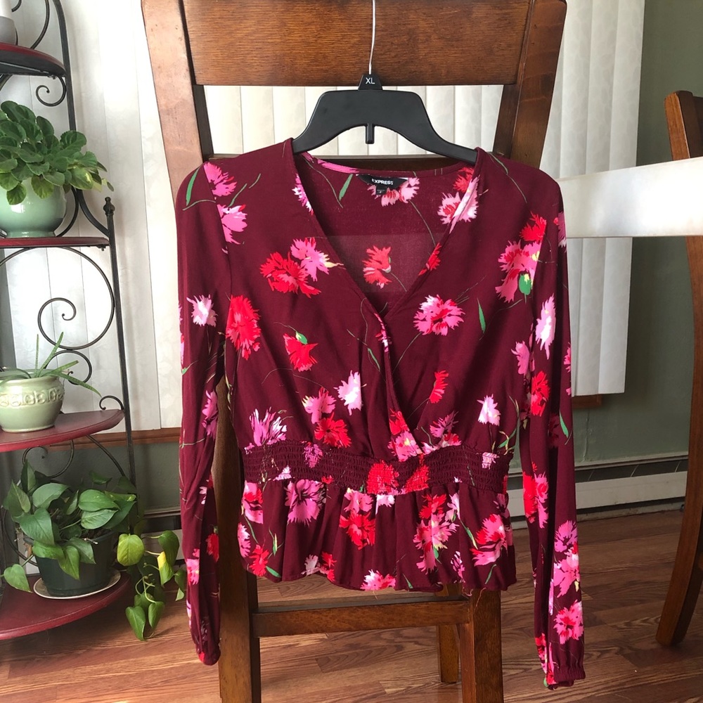 Express Floral Long Sleeve Top